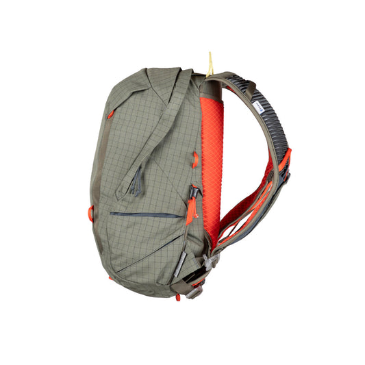 NEMO(ニーモ) Resolve 15L Endless Promise