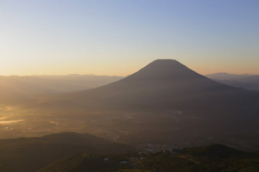 ニセコアンヌプリ山頂から羊蹄山