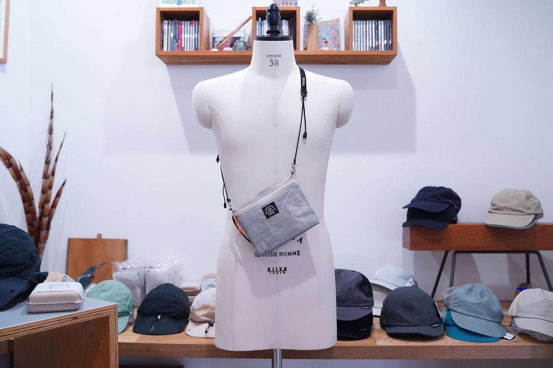 RIDGE MOUNTAIN GEAR "Travel Pouch Plus"  | 長く多用途に使えるダイニーマ製のポーチ