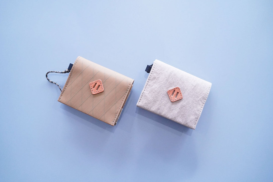 holo "Multi Wallet KOMBU & X-Pac" | 山の旅から日常まで幅広く使える軽量で耐久性に優れたウォレット