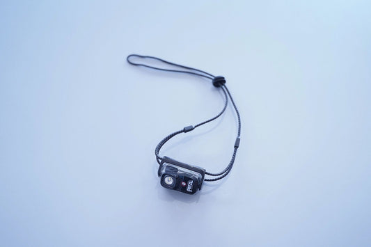 PETZL "Bindi"｜ランニング・ウォーキングなどで使いやすい35gの超軽量USB充電式ヘッドライト