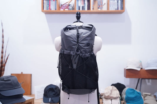 CAYL "Gaya Roll Top" | 日帰りのアクティビティに最適なシンプルなロールトップのデイパック