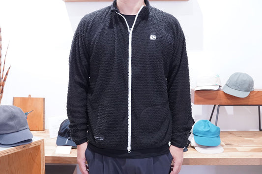 GOSSAMER GEAR "GG F/Z Polartec Alpha Direct Jacket" | 山の行動に適した熱抜けの良いミドルレイヤー