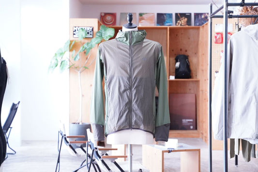 Teton Bros. "HPPE Wind Hoody" | 優れた耐久性で頼りになる秋冬のシェル