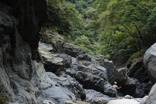 FLY FISHING | 禁漁間近の激渋なヤマメ釣り