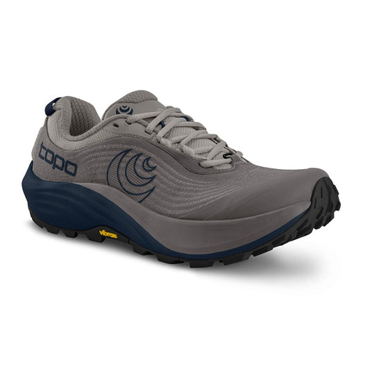 TOPO Athletic(トポアスレティック) Men's Pursuit 3