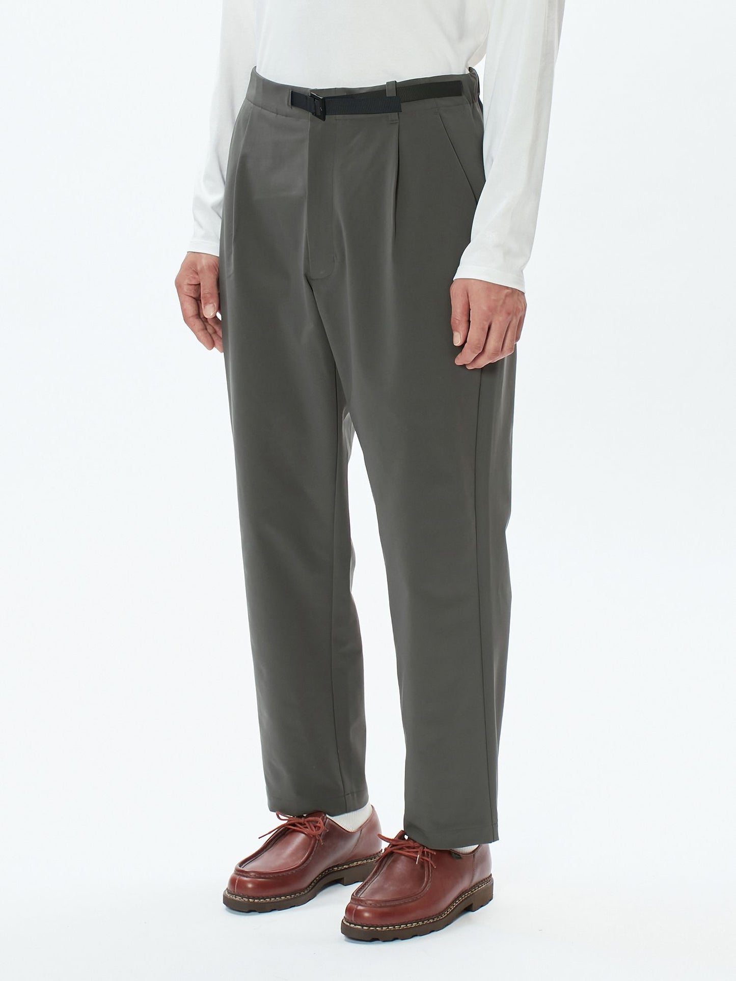 GOLDWIN(ゴールドウイン) One Tuck Tapered Stretch Pants GL74198