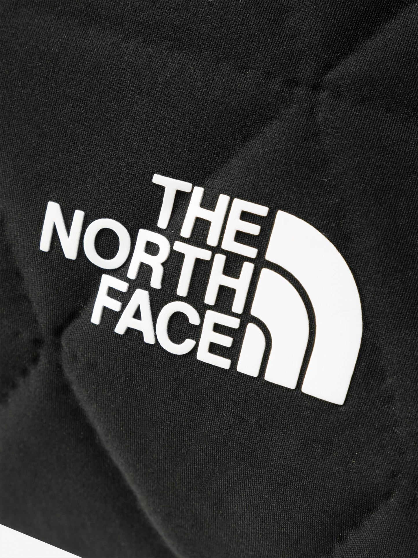 TheNorthFace(ザ・ノース・フェイス) Geoface Pouch NM32356