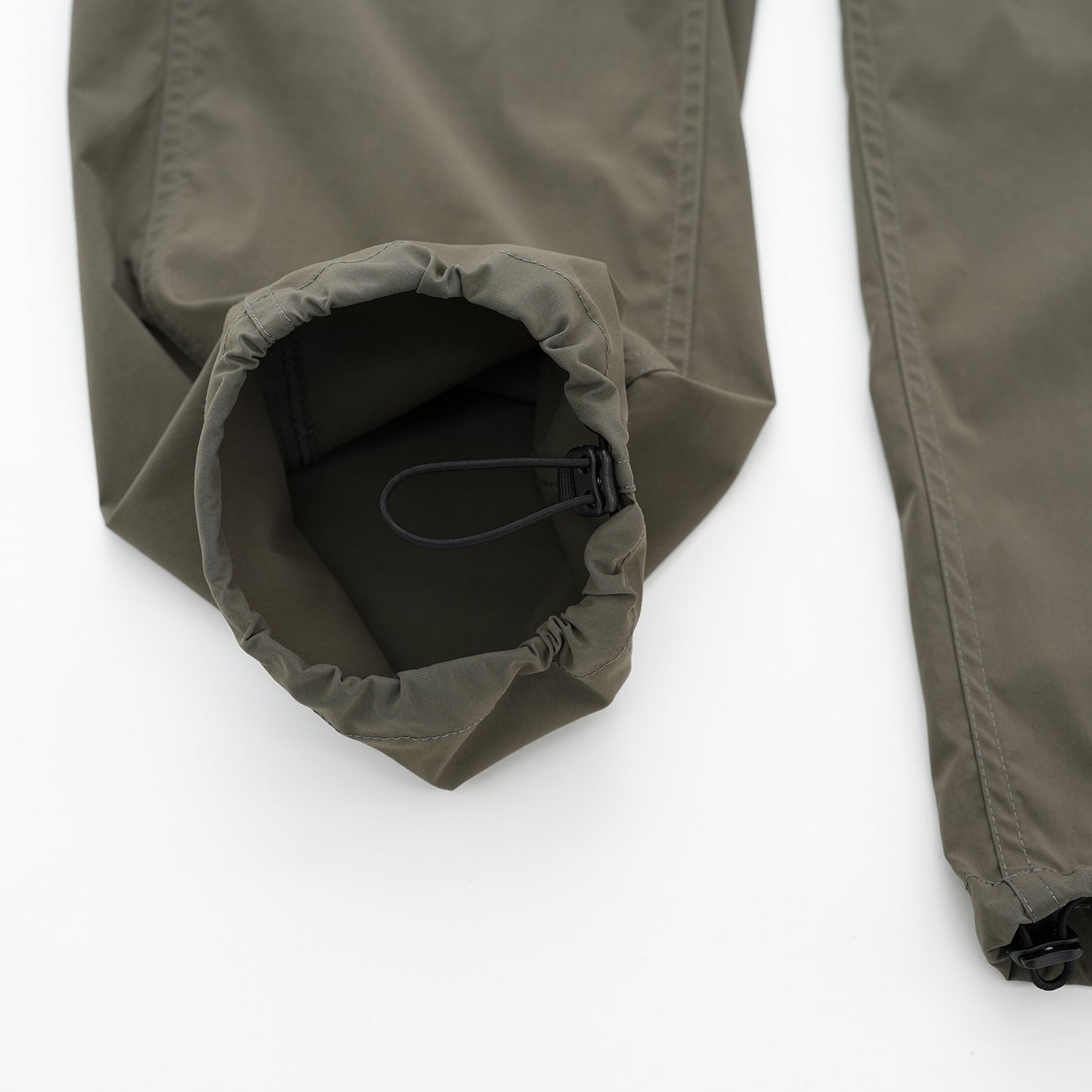 CAYL(ケイル) 6 Pocket Hiking Pants
