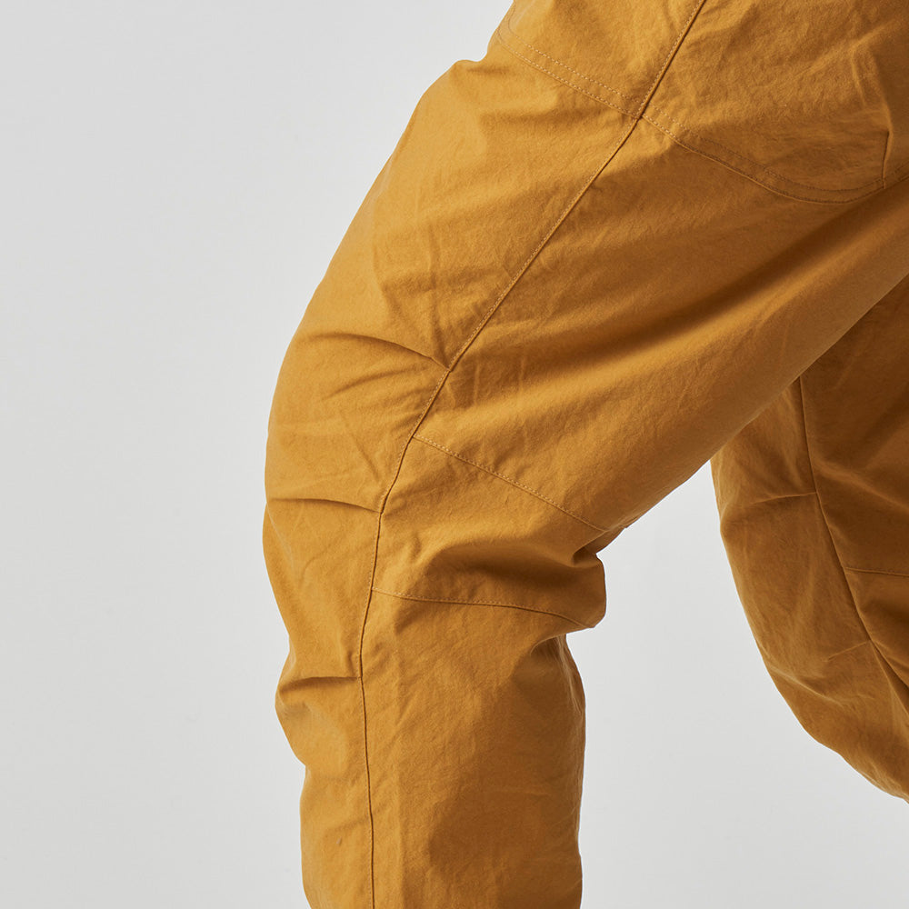 AXESQUIN ELEMENTS(アクシーズクインエレメンツ) ヴィンテージナイロンのパンツ 022031