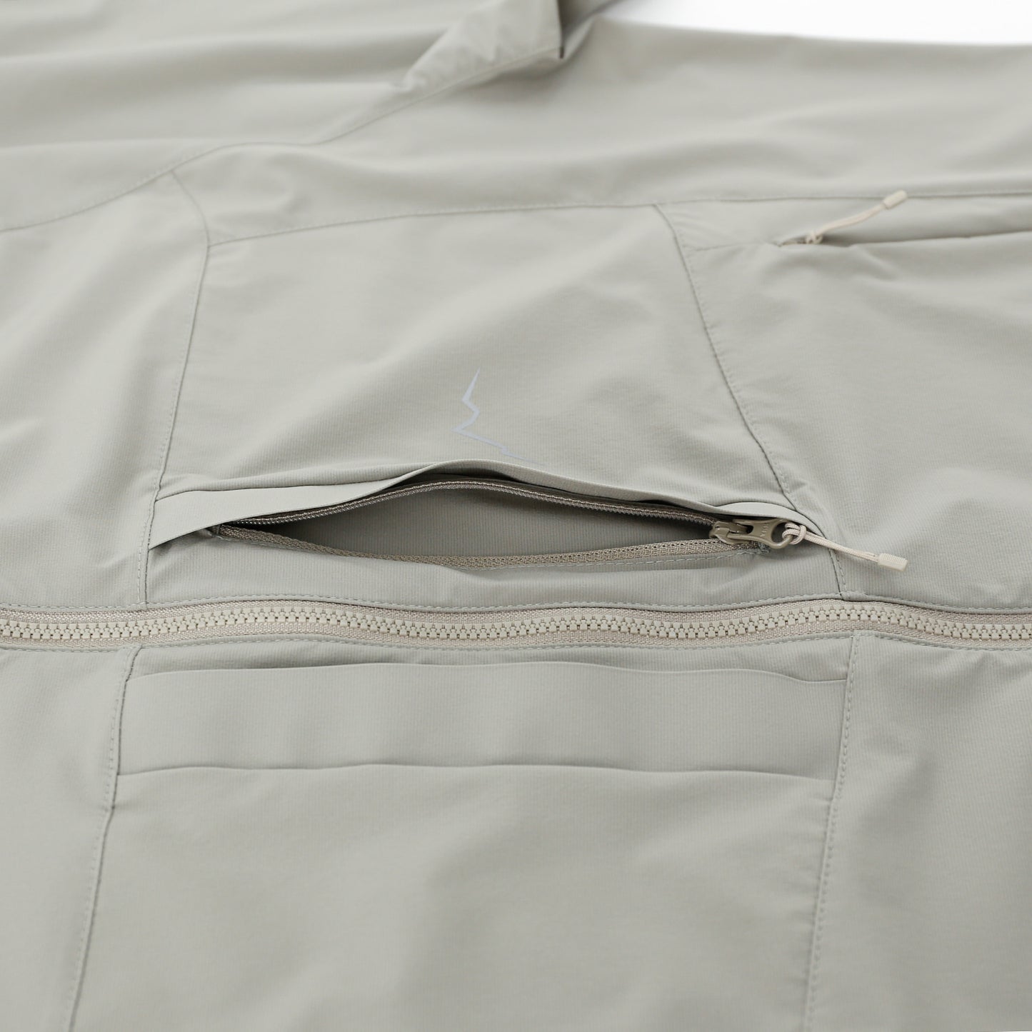 CAYL(ケイル) Stretch Shell Hoody