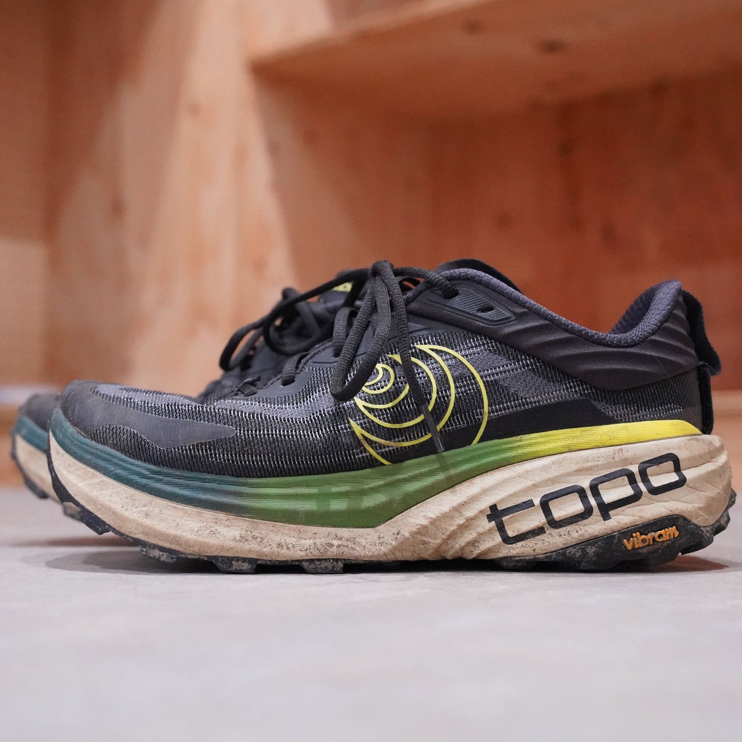 TOPO Athletic(トポアスレティック) Men's Vista