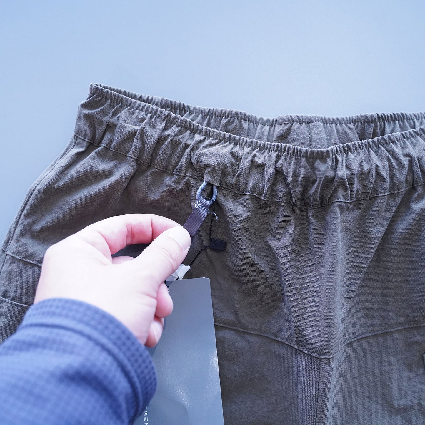 AXESQUIN ELEMENTS(アクシーズクインエレメンツ) ヴィンテージナイロンのカーブパンツ 022040